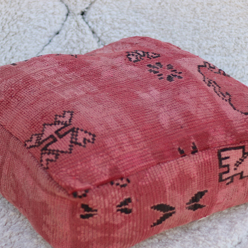Vintage Amazigh Pouf WASHED RED